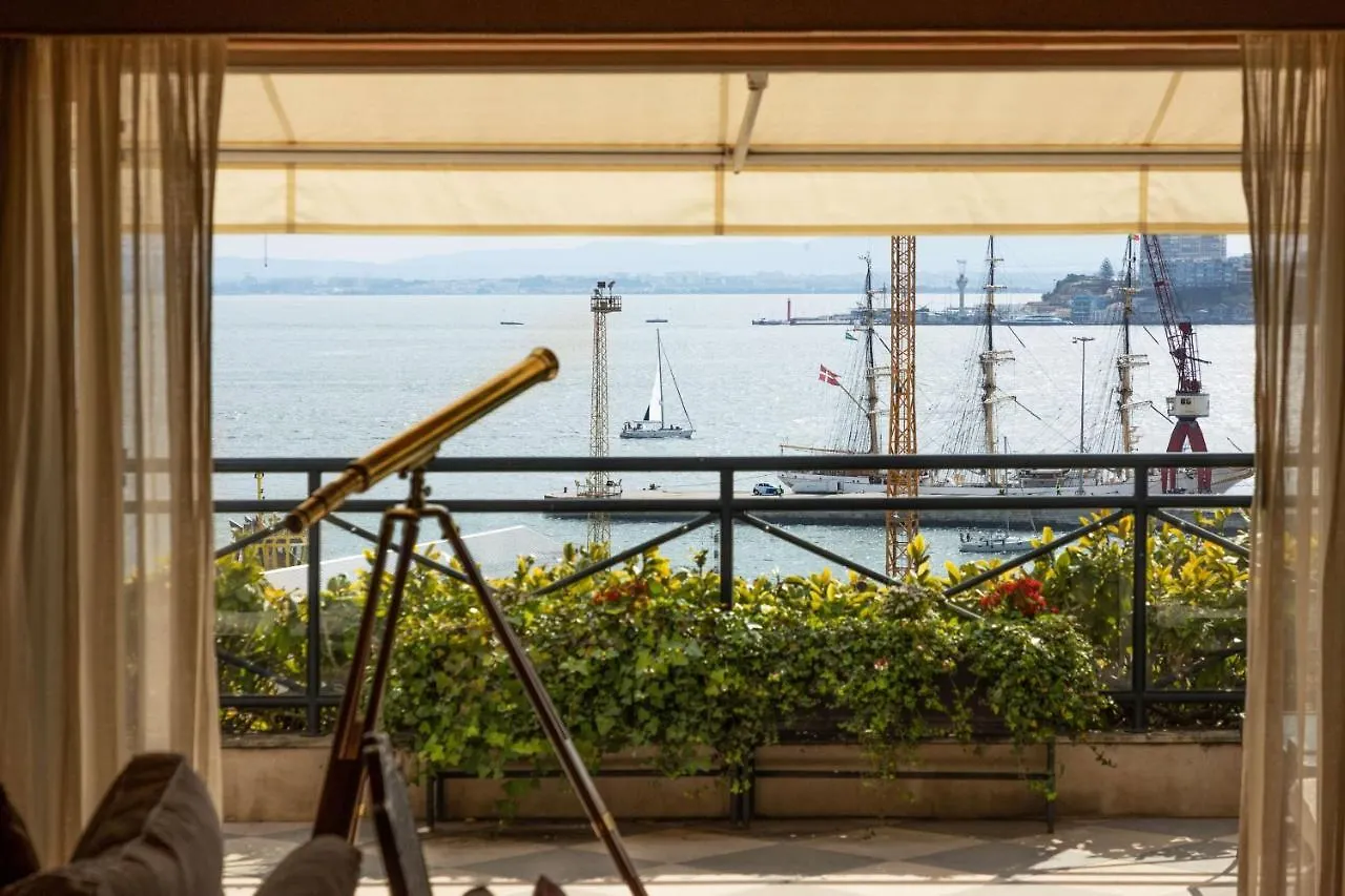 As Janelas Verdes Inn - Lisbon Heritage Collection - Riverside 4*,  Portogallo