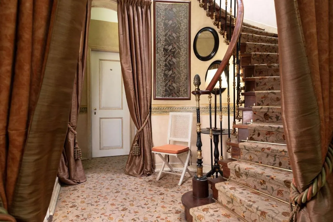 As Janelas Verdes Inn - Lisbon Heritage Collection - Riverside 4*,